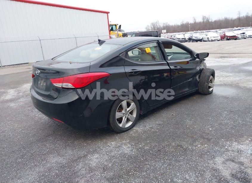 Photo 4 of 2013 Hyundai Elantra GLS (VIN 5NPDH4AE5DH399475)