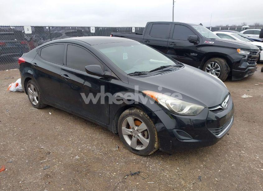 2013 Hyundai Elantra GLS (VIN 5NPDH4AE5DH400401) main photo