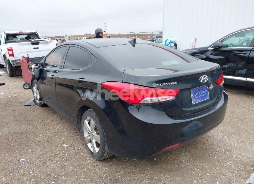 Photo 3 of 2013 Hyundai Elantra GLS (VIN 5NPDH4AE5DH400401)