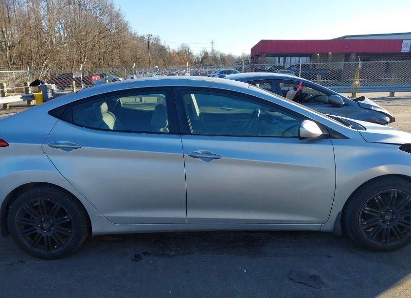 Photo 14 of 2013 Hyundai Elantra GLS (VIN 5NPDH4AE5DH401337)