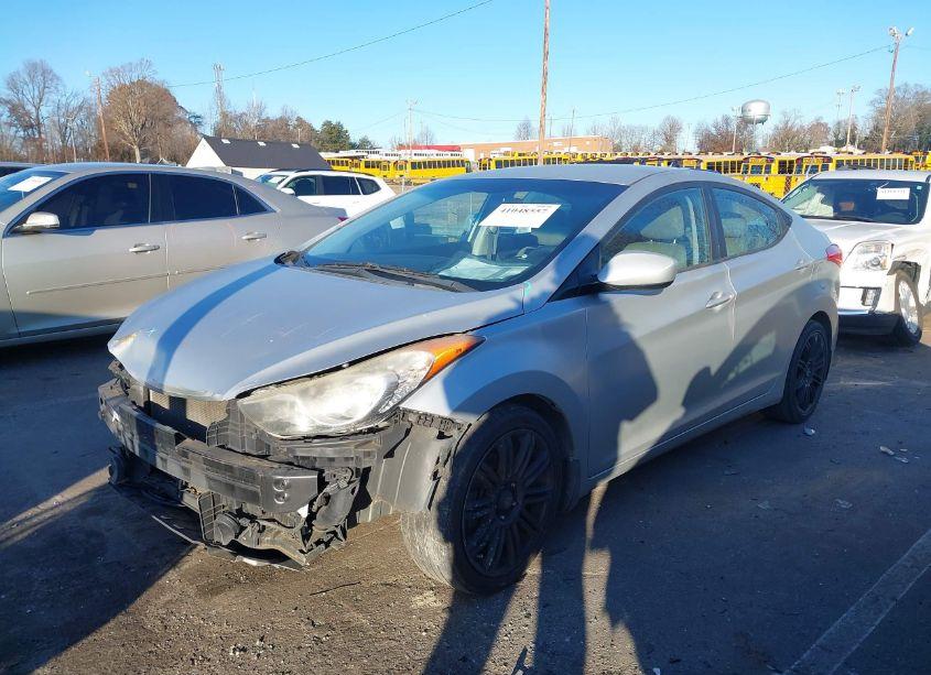 Photo 2 of 2013 Hyundai Elantra GLS (VIN 5NPDH4AE5DH401337)