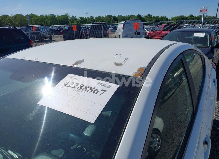 Photo 6 of 2013 Hyundai Elantra GLS (VIN 5NPDH4AE5DH403217)