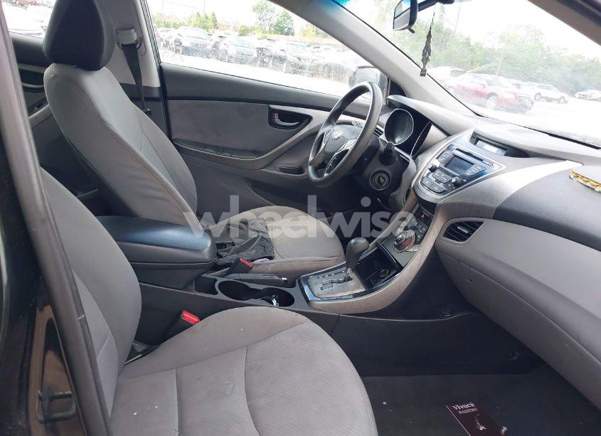 Photo 5 of 2013 Hyundai Elantra GLS (VIN 5NPDH4AE5DH416419)