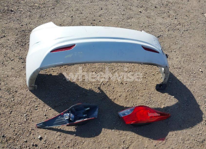 Photo 12 of 2013 Hyundai Elantra GLS (VIN 5NPDH4AE5DH423063)