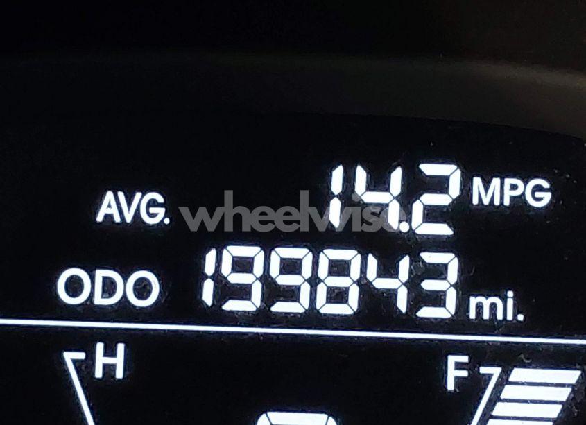 Photo 16 of 2013 Hyundai Elantra GLS (VIN 5NPDH4AE5DH423063)