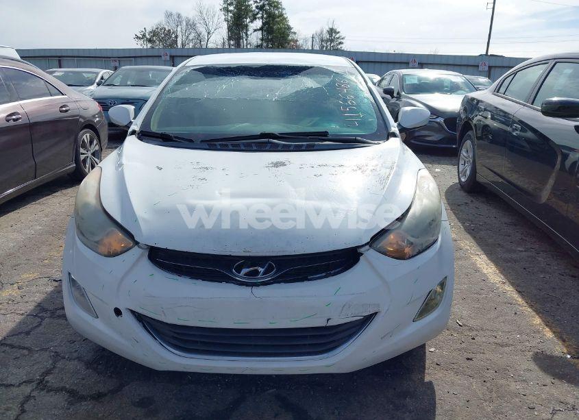 Photo 12 of 2013 Hyundai Elantra GLS (VIN 5NPDH4AE5DH428604)
