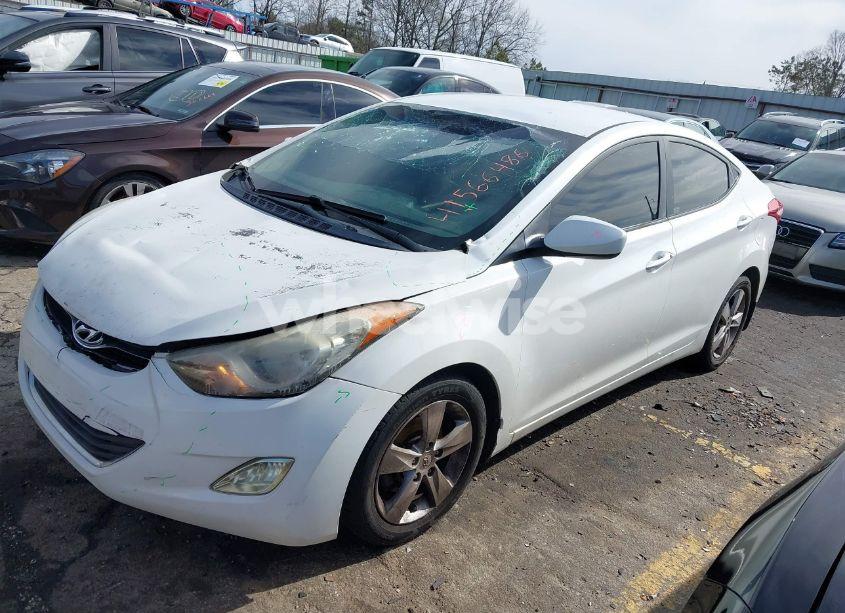 Photo 2 of 2013 Hyundai Elantra GLS (VIN 5NPDH4AE5DH428604)
