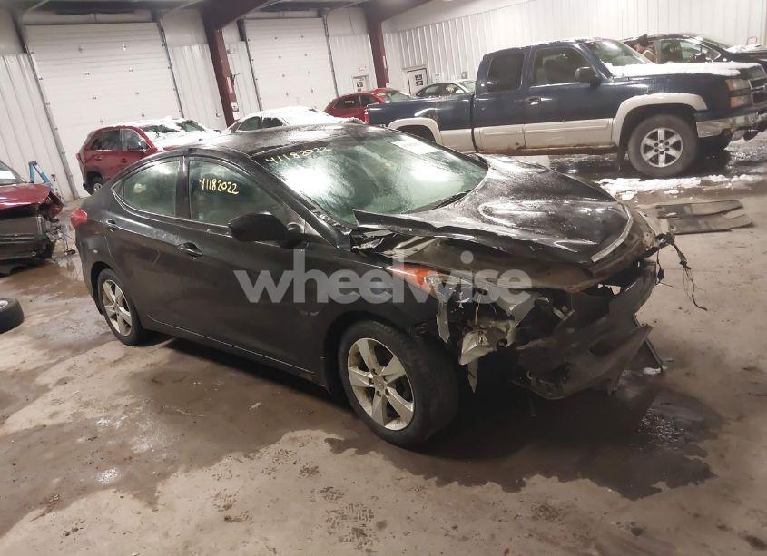 Photo 14 of 2013 Hyundai Elantra GLS (VIN 5NPDH4AE5DH432989)