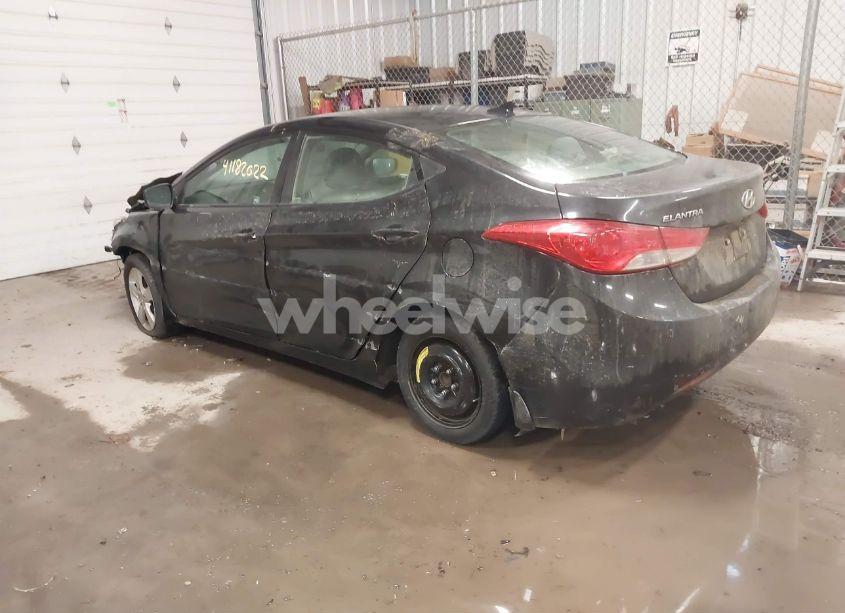 Photo 3 of 2013 Hyundai Elantra GLS (VIN 5NPDH4AE5DH432989)