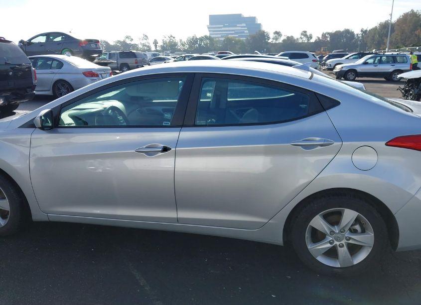 Photo 13 of 2013 Hyundai Elantra GLS (VIN 5NPDH4AE5DH438520)