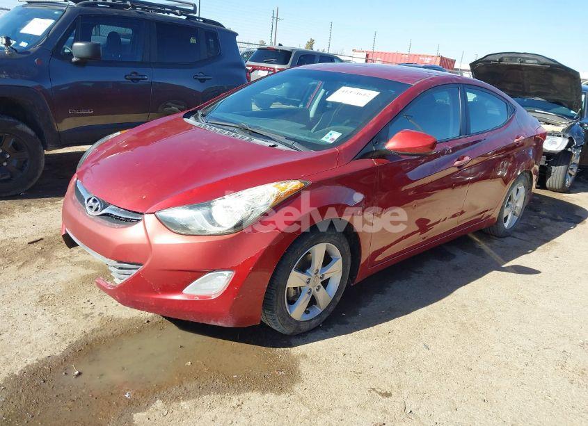 Photo 2 of 2013 Hyundai Elantra GLS (VIN 5NPDH4AE5DH441918)