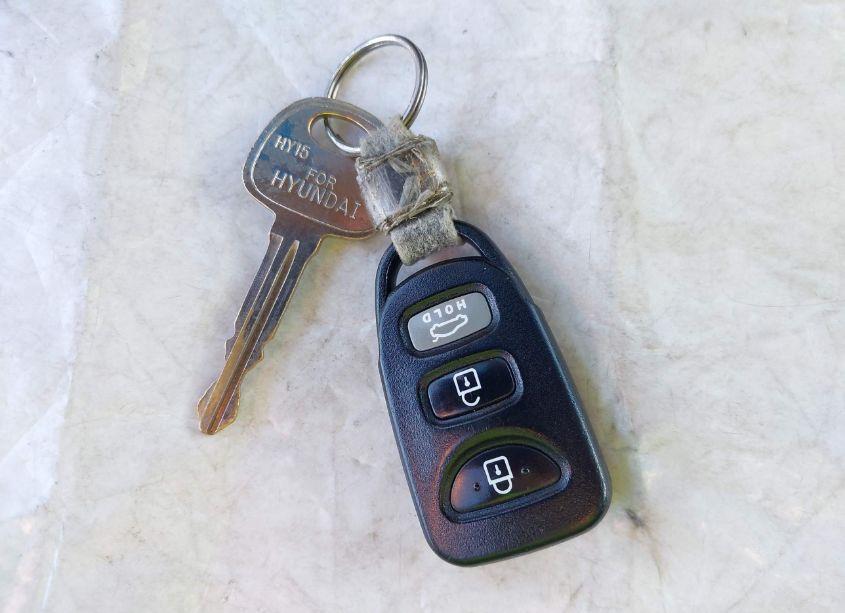 Photo 11 of 2013 Hyundai Elantra GLS (VIN 5NPDH4AE5DH448531)