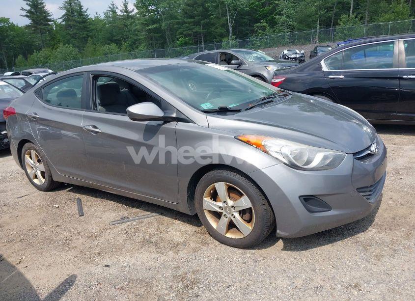 2013 Hyundai Elantra GLS (VIN 5NPDH4AE5DH449064) main photo