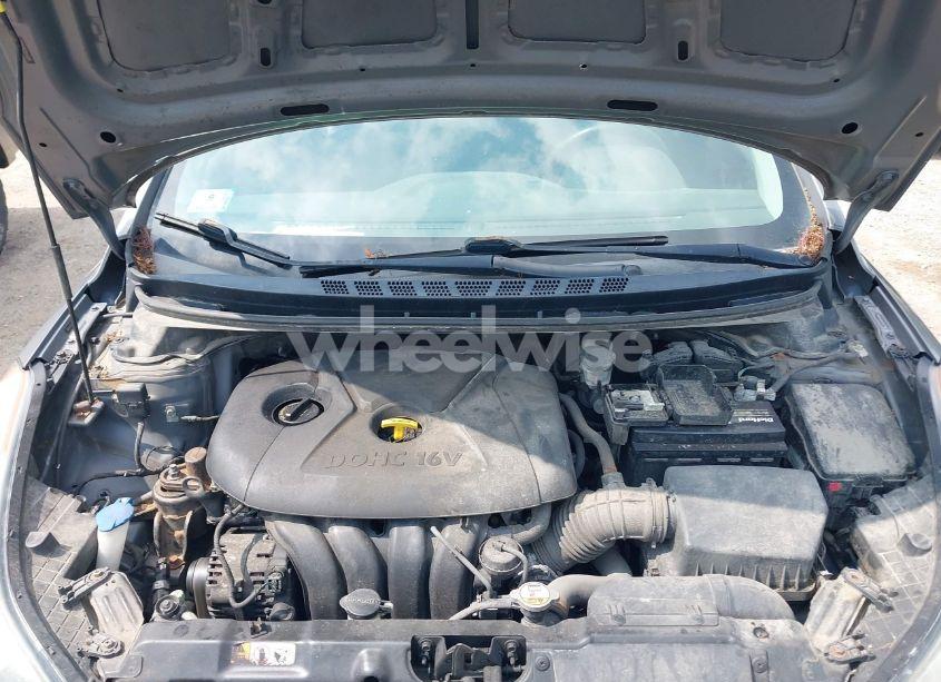 Photo 10 of 2013 Hyundai Elantra GLS (VIN 5NPDH4AE5DH449064)