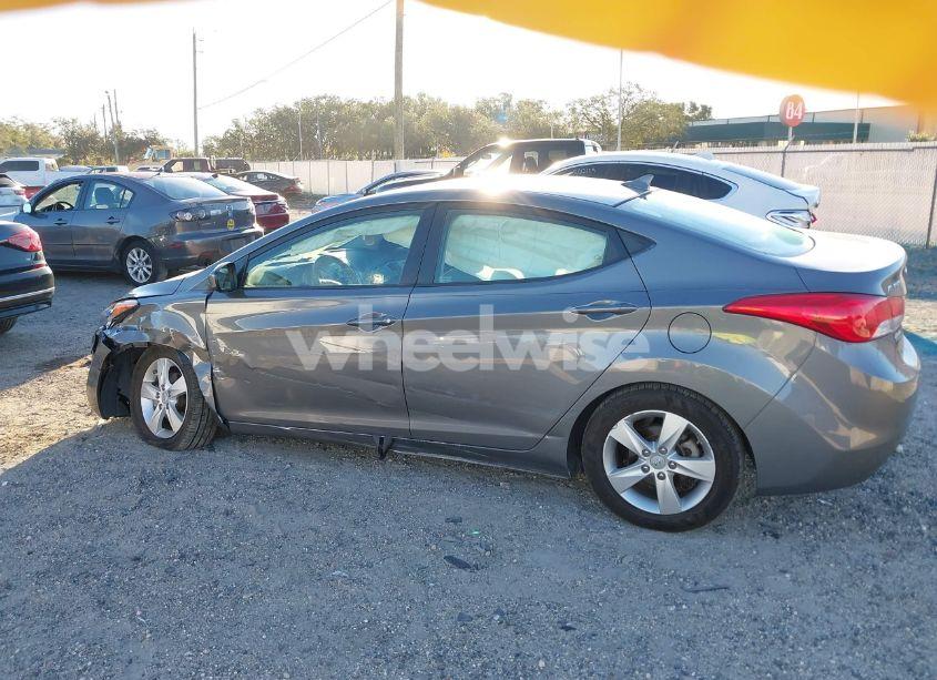 Photo 14 of 2013 Hyundai Elantra GLS (VIN 5NPDH4AE5DH454605)