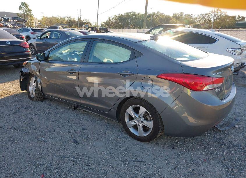 Photo 3 of 2013 Hyundai Elantra GLS (VIN 5NPDH4AE5DH454605)