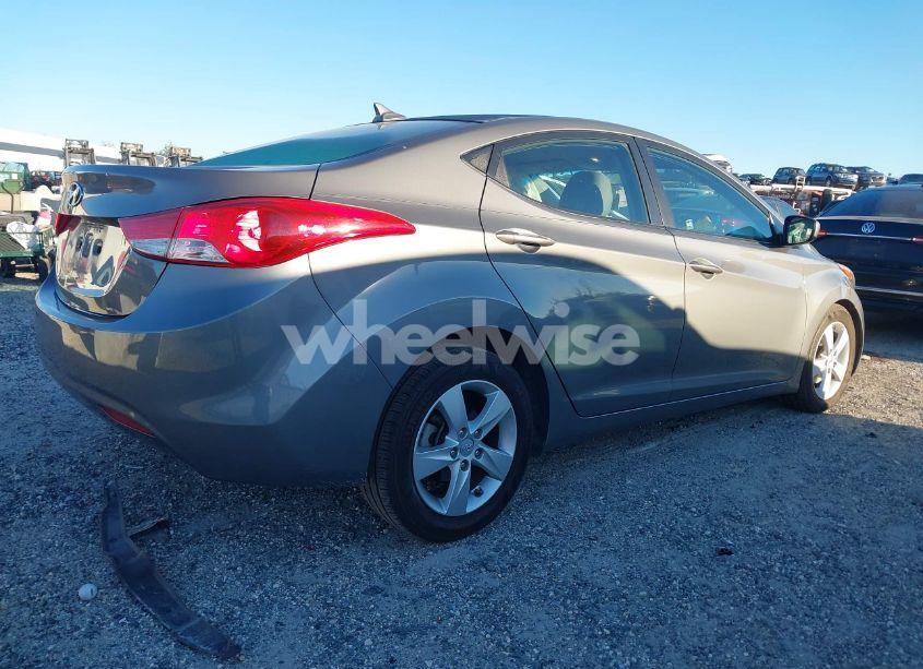Photo 4 of 2013 Hyundai Elantra GLS (VIN 5NPDH4AE5DH454605)