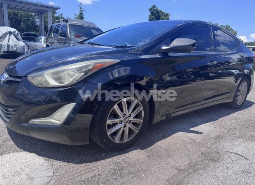 Photo 2 of 2014 Hyundai Elantra SE (VIN 5NPDH4AE5EH479926)