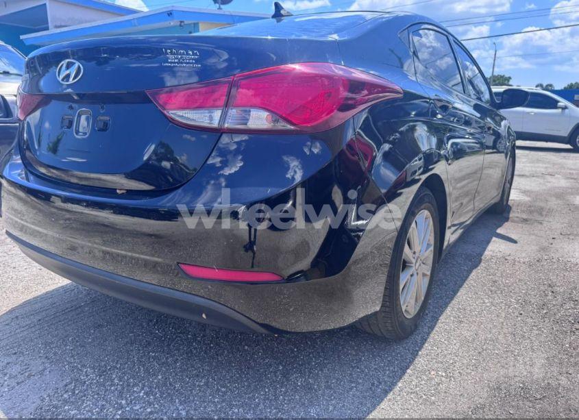 Photo 4 of 2014 Hyundai Elantra SE (VIN 5NPDH4AE5EH479926)