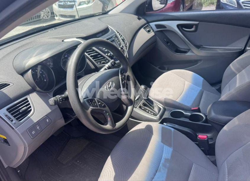 Photo 5 of 2014 Hyundai Elantra SE (VIN 5NPDH4AE5EH479926)