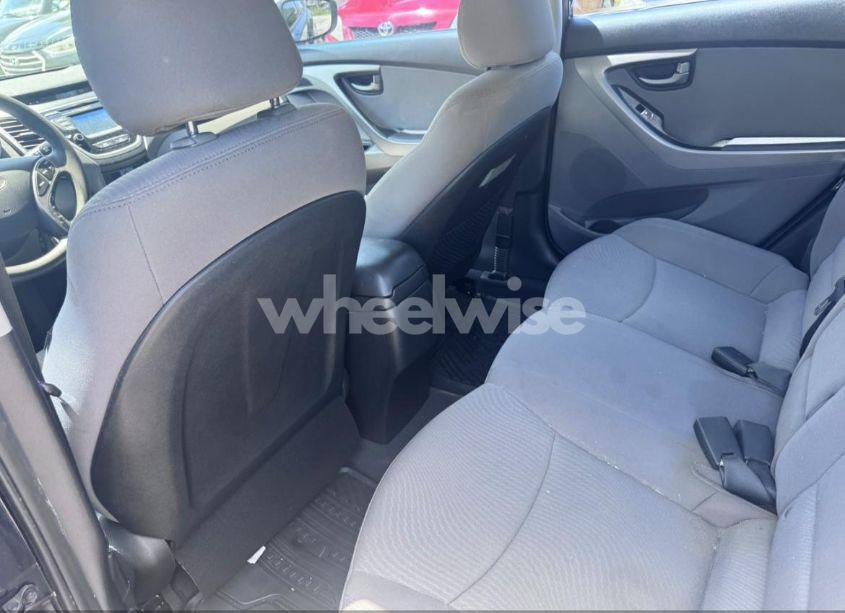 Photo 7 of 2014 Hyundai Elantra SE (VIN 5NPDH4AE5EH479926)