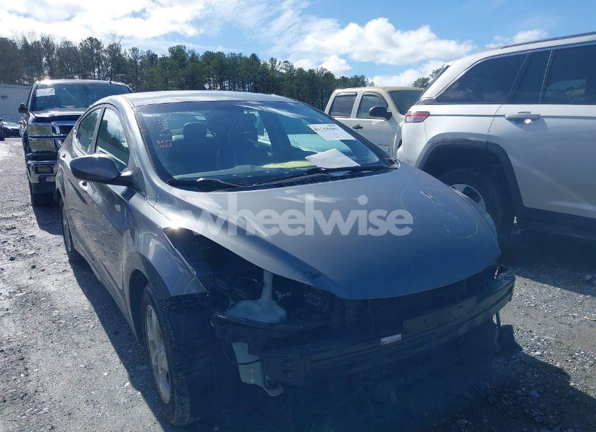 2014 Hyundai Elantra SE (VIN 5NPDH4AE5EH482146) main photo