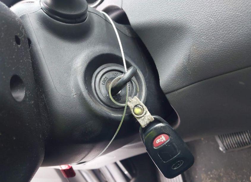 Photo 11 of 2014 Hyundai Elantra SE (VIN 5NPDH4AE5EH487752)