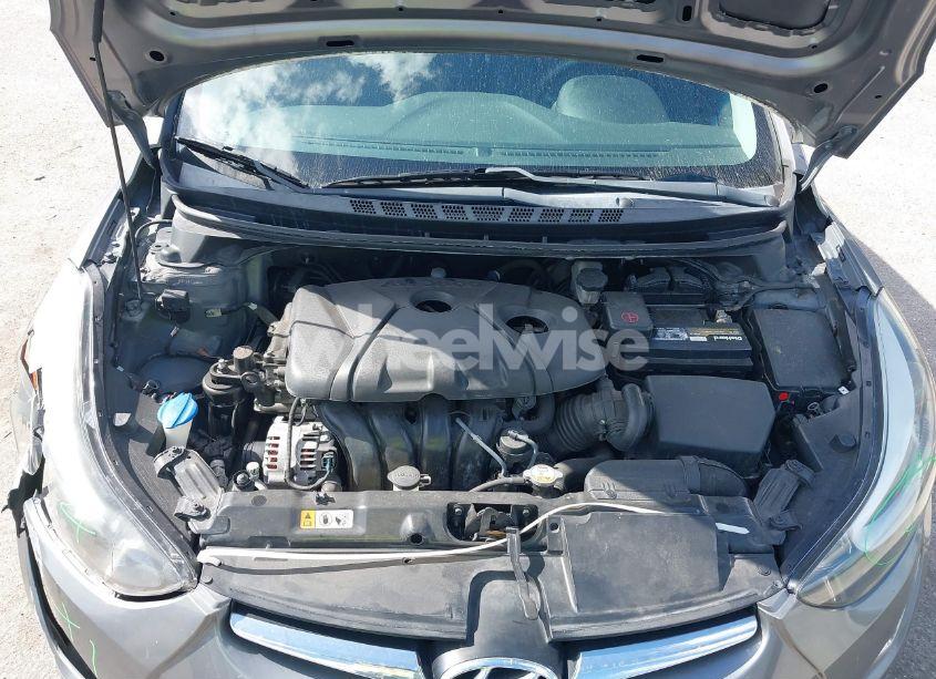 Photo 10 of 2014 Hyundai Elantra SE (VIN 5NPDH4AE5EH494202)