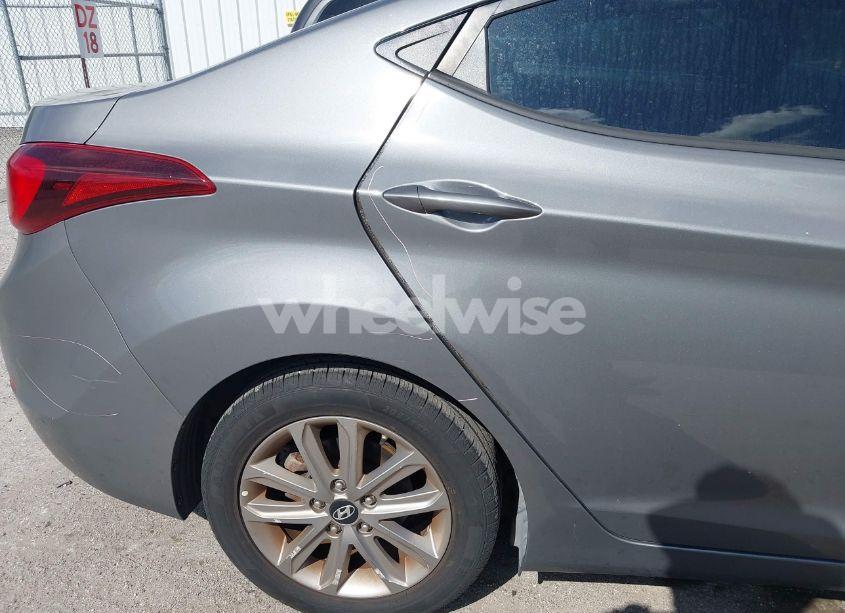 Photo 14 of 2014 Hyundai Elantra SE (VIN 5NPDH4AE5EH494202)