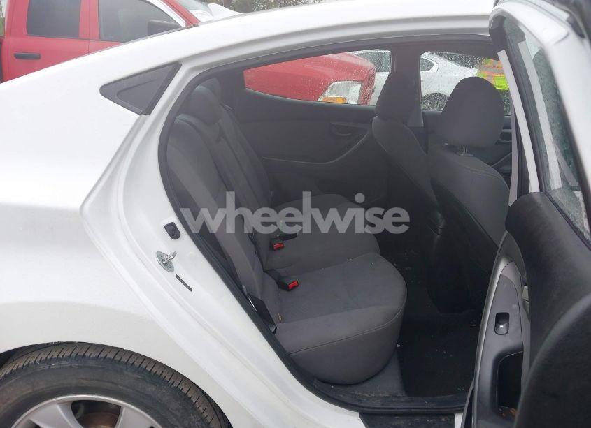 Photo 8 of 2014 Hyundai Elantra SE (VIN 5NPDH4AE5EH505635)