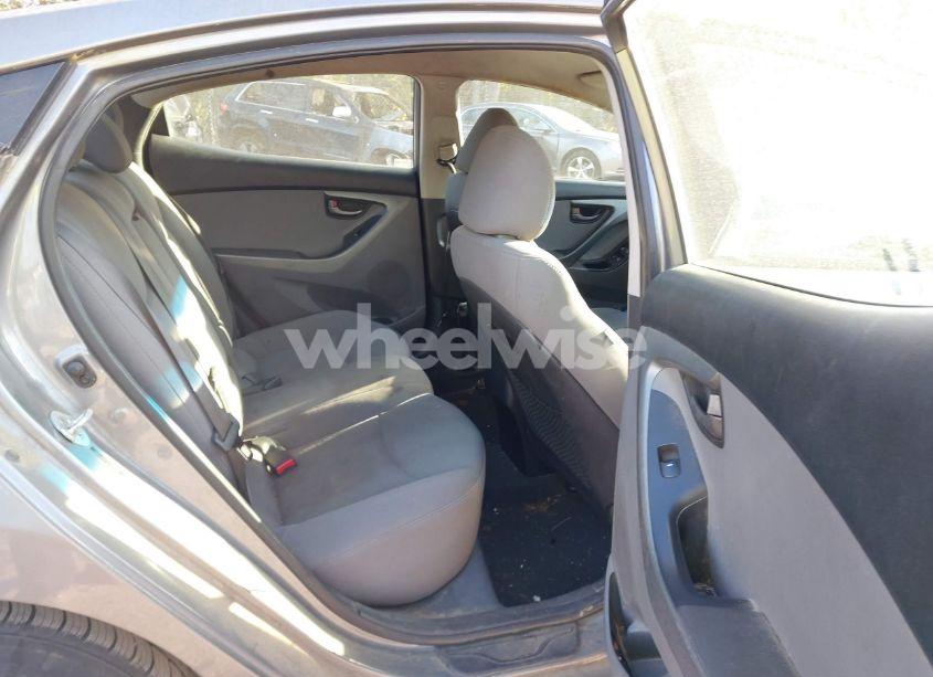 Photo 8 of 2014 Hyundai Elantra SE (VIN 5NPDH4AE5EH509409)