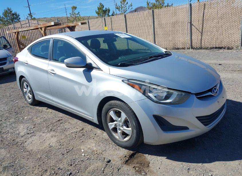 2014 Hyundai Elantra SE (VIN 5NPDH4AE5EH515372) main photo