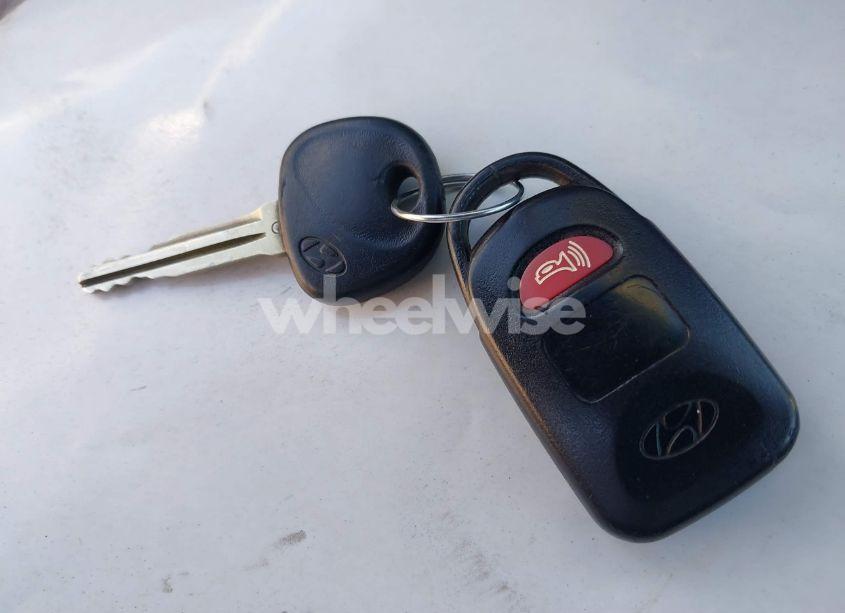 Photo 11 of 2014 Hyundai Elantra SE (VIN 5NPDH4AE5EH515372)