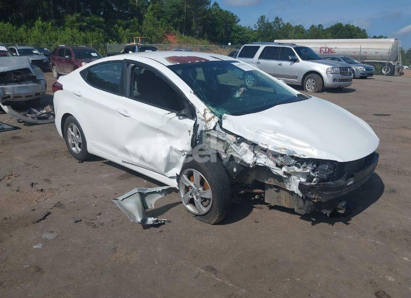 2014 Hyundai Elantra SE (VIN 5NPDH4AE5EH525528) main photo