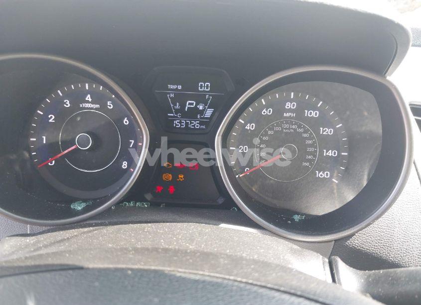 Photo 7 of 2014 Hyundai Elantra SE (VIN 5NPDH4AE5EH525528)