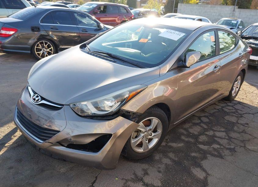 Photo 6 of 2014 Hyundai Elantra SE (VIN 5NPDH4AE5EH528395)