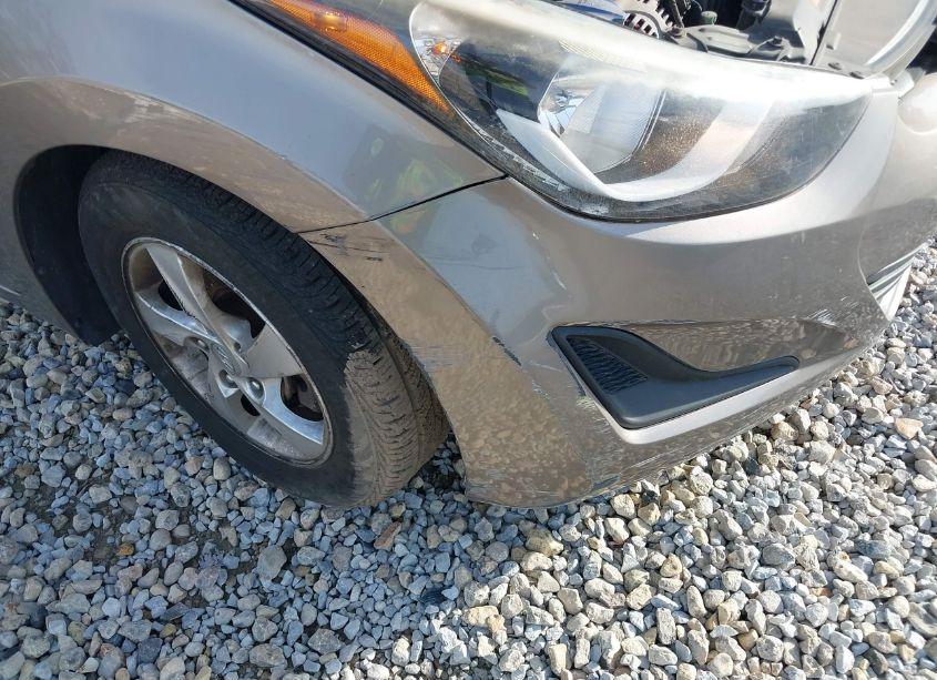 Photo 13 of 2014 Hyundai Elantra SE (VIN 5NPDH4AE5EH530602)