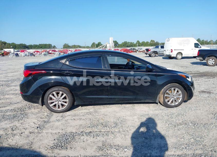 Photo 13 of 2014 Hyundai Elantra SE (VIN 5NPDH4AE5EH531443)