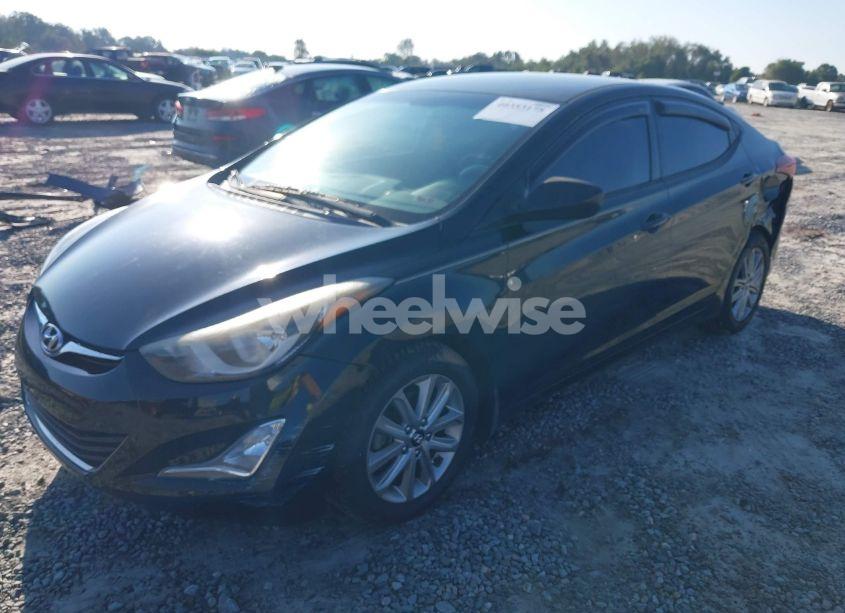 Photo 2 of 2014 Hyundai Elantra SE (VIN 5NPDH4AE5EH531443)