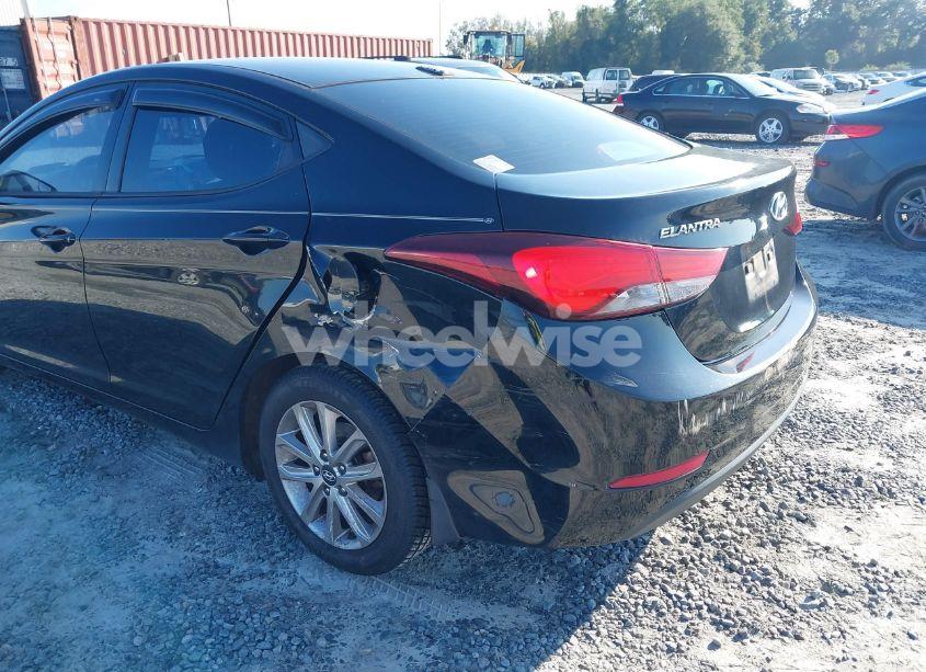 Photo 6 of 2014 Hyundai Elantra SE (VIN 5NPDH4AE5EH531443)