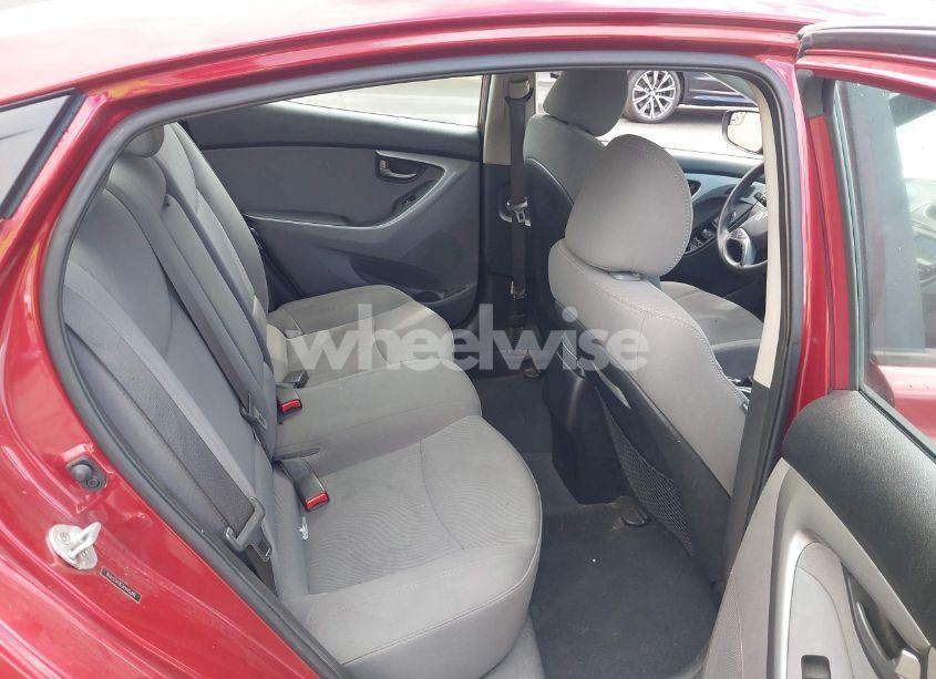 Photo 8 of 2014 Hyundai Elantra SE (VIN 5NPDH4AE5EH537419)