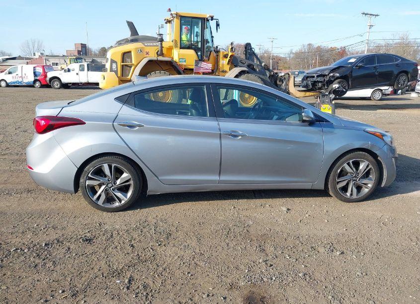 Photo 13 of 2015 Hyundai Elantra LIMITED (VIN 5NPDH4AE5FH557302)