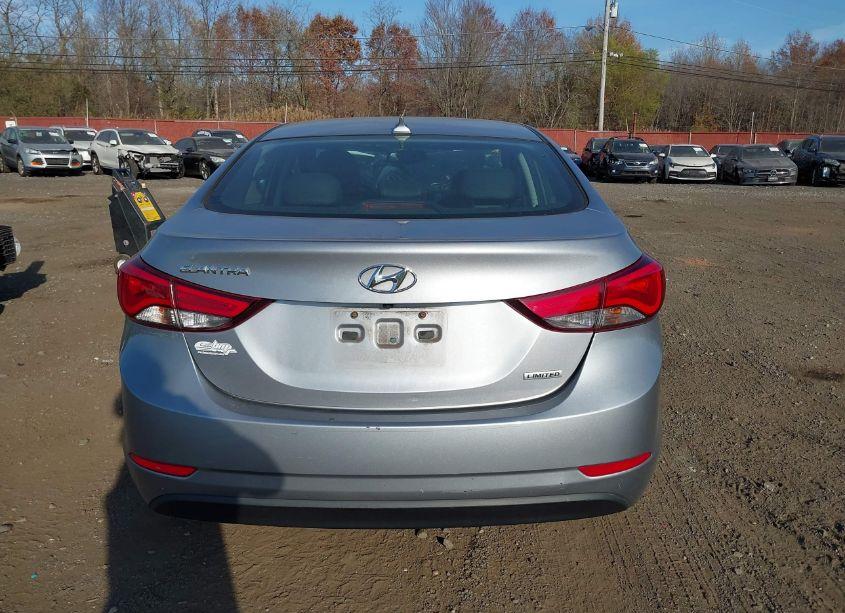 Photo 16 of 2015 Hyundai Elantra LIMITED (VIN 5NPDH4AE5FH557302)