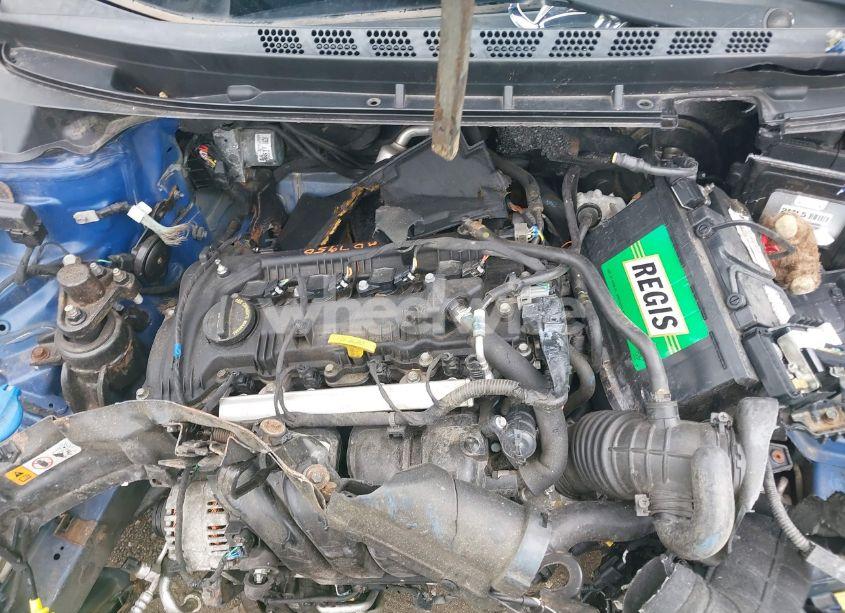 Photo 10 of 2015 Hyundai Elantra SE (VIN 5NPDH4AE5FH564170)