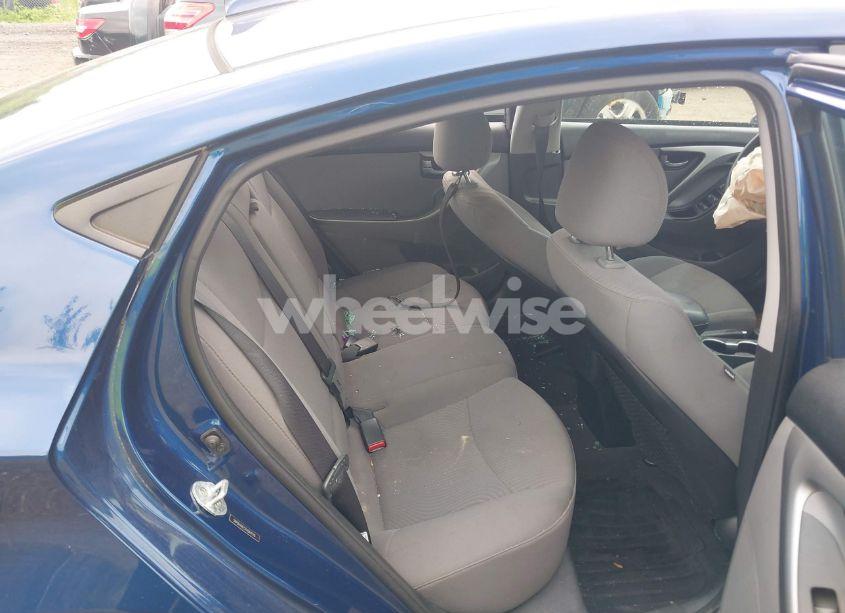 Photo 8 of 2015 Hyundai Elantra SE (VIN 5NPDH4AE5FH564170)