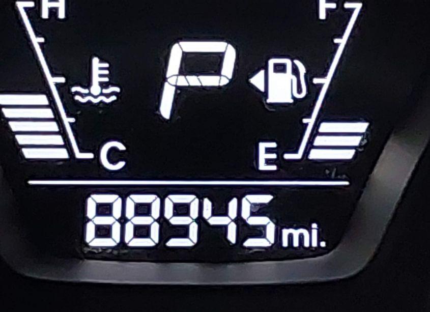 Photo 15 of 2015 Hyundai Elantra LIMITED (VIN 5NPDH4AE5FH569403)