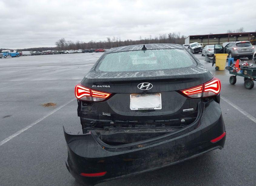 Photo 16 of 2015 Hyundai Elantra LIMITED (VIN 5NPDH4AE5FH569403)