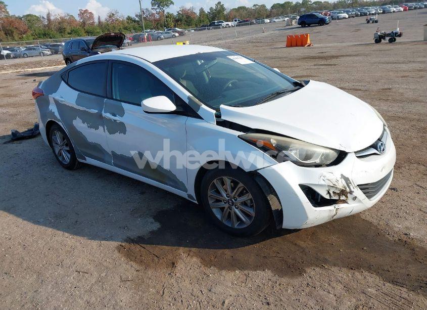 2015 Hyundai Elantra SE (VIN 5NPDH4AE5FH576013) main photo