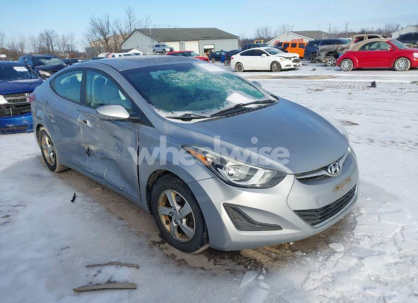 2015 Hyundai Elantra SE (VIN 5NPDH4AE5FH578165) main photo
