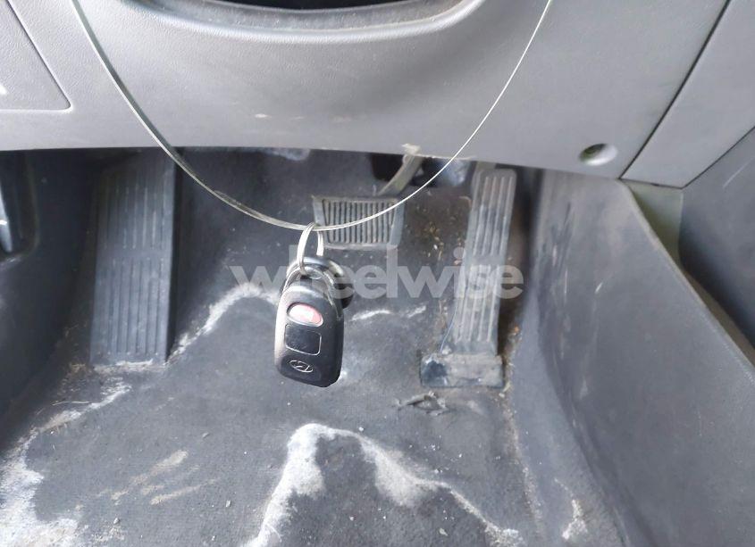 Photo 11 of 2015 Hyundai Elantra SE (VIN 5NPDH4AE5FH578165)